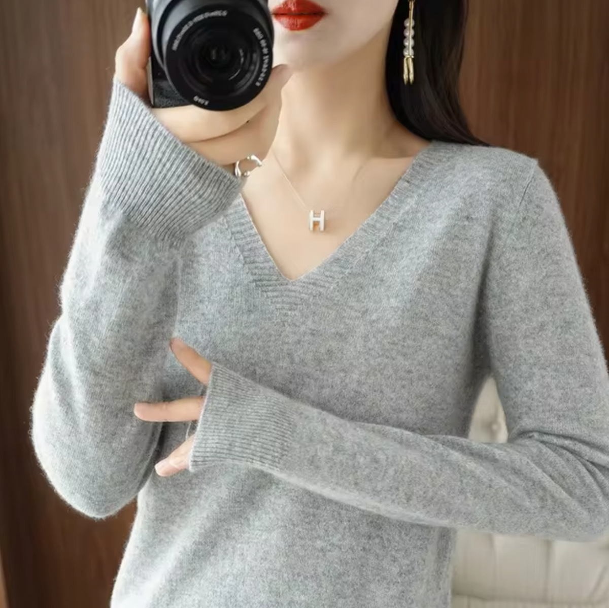 Sheena Womens V-Neck Sweater with Cashmere Feel in Gray