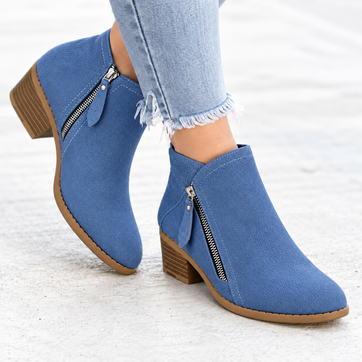 Raya Womens Ankle Boots with Side Zipper in Blue