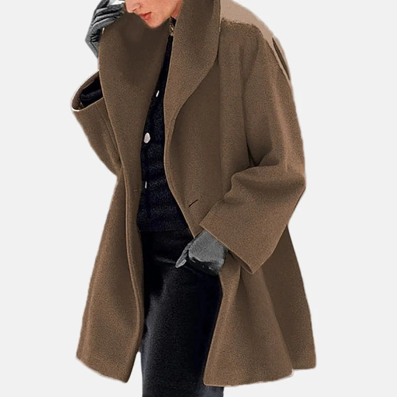 Women’s Hooded Coat – Oversized Thigh-Length Fit – Cozy Statement Style