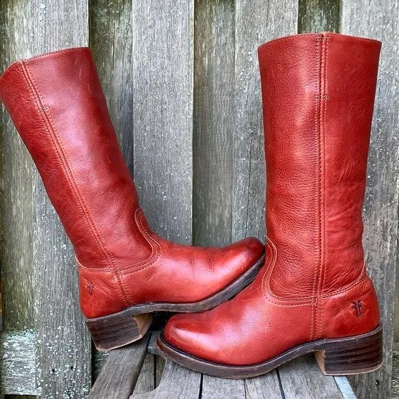 Liah Womens Retro Boots with Non-Slip Outsole in Red