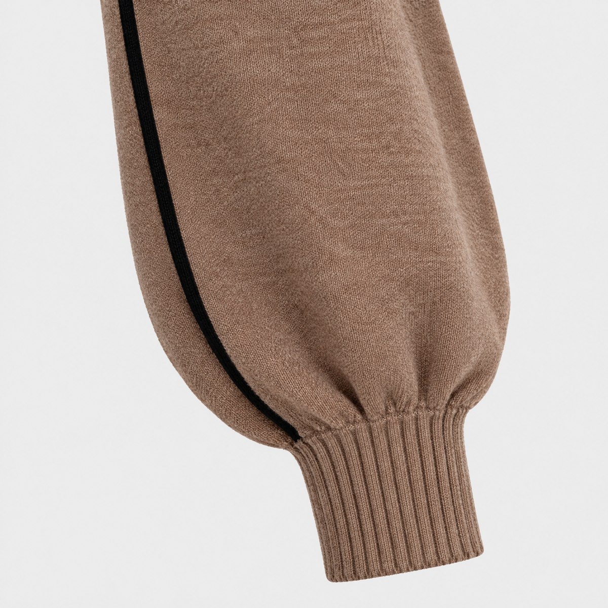 Anabella Womens Wool Cashmere Blend Turtleneck Sweater, balloon sleeve and ribbed cuff detail