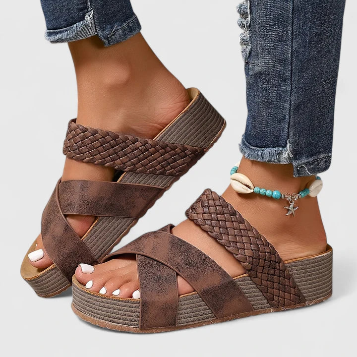 Danzelle | Orthopedic Sandals