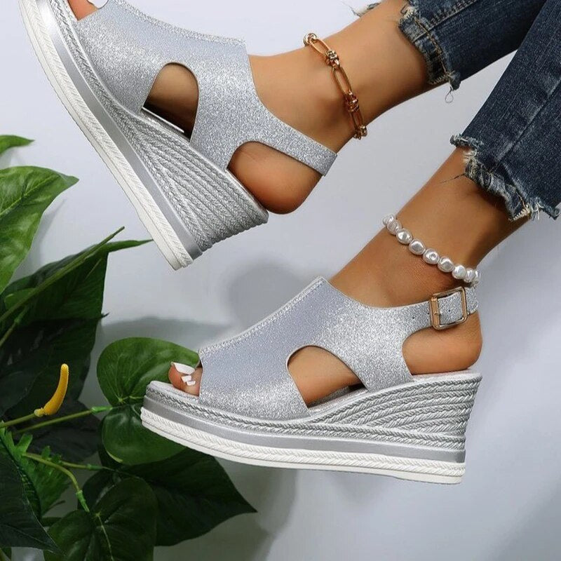 Maeve™ | Relaxed Wedge Sandals