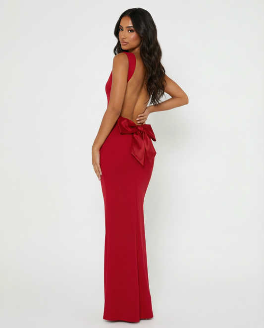 Backless Muse™ – Maxi Dress (Sculpted Minimalism & Bold Elegance)