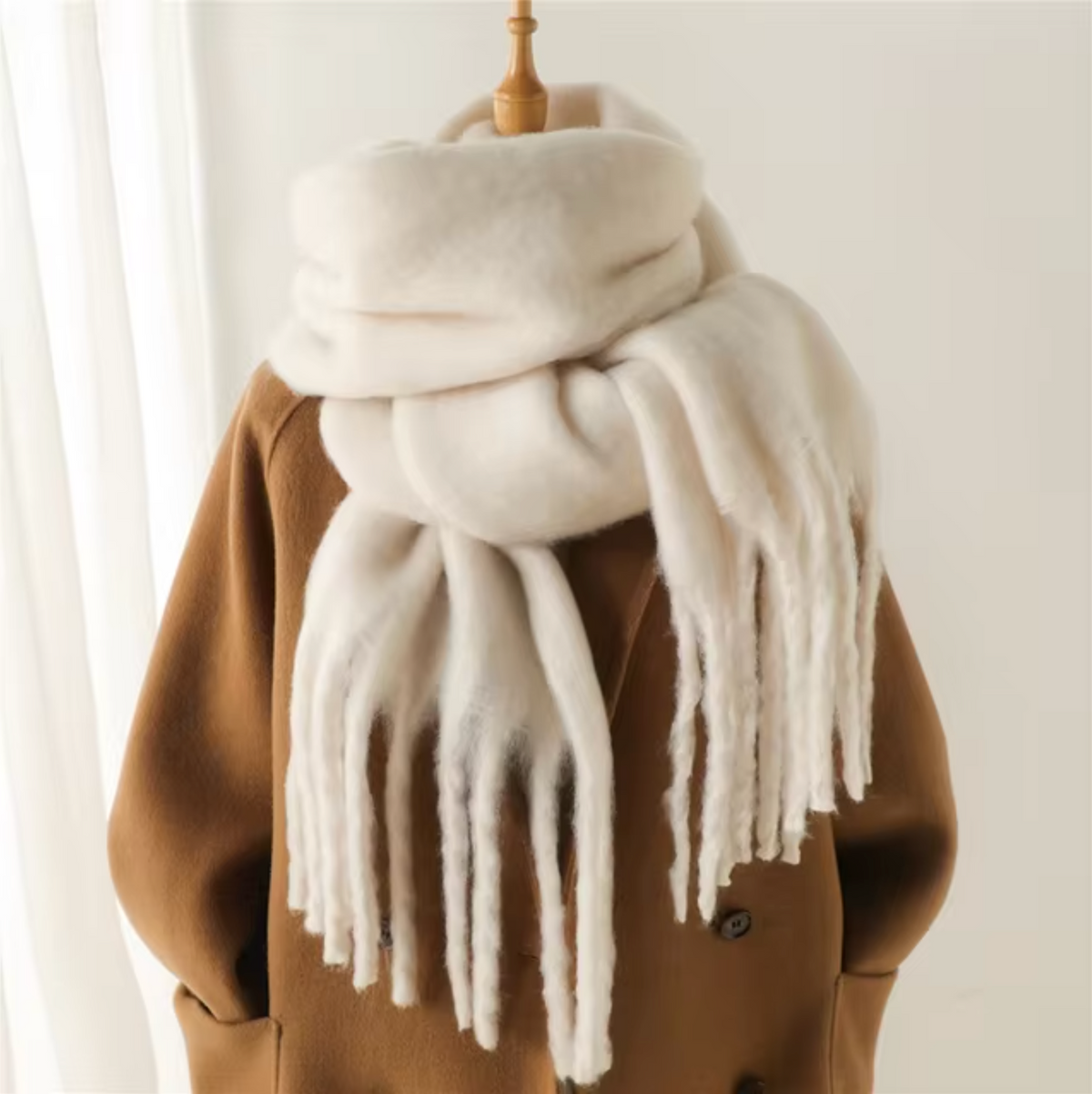 Elyra Womens Pashmina Scarf with Long Tassels in White
