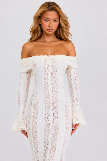Ethereal Lace Gown™ | Sculpted Romance & Statement Elegance