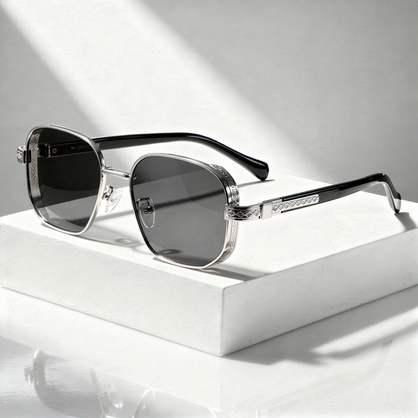 Zarvec Shades