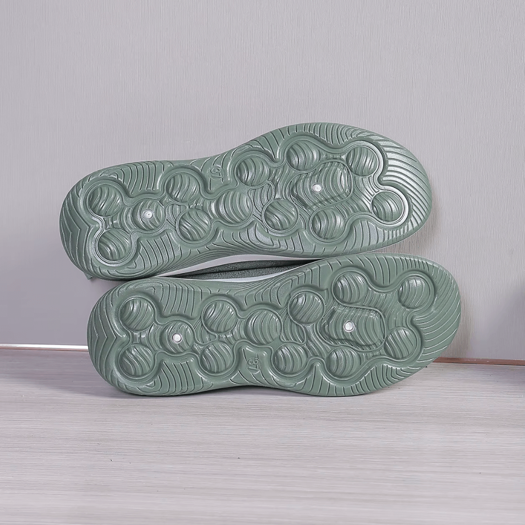 Cloudy™ | Slip-On Shoes