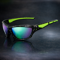 Polarized Green