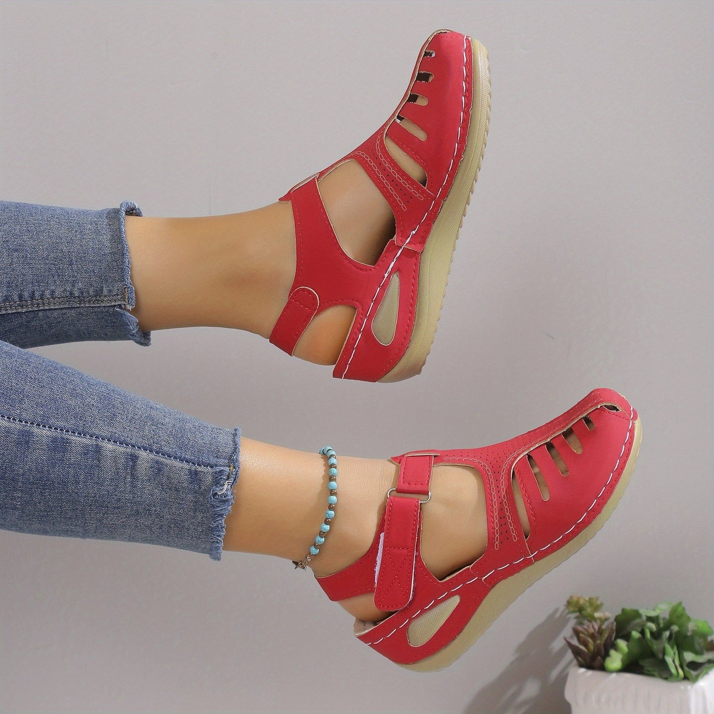 Leni™ | Comfort Sandals with Gentle Elevation