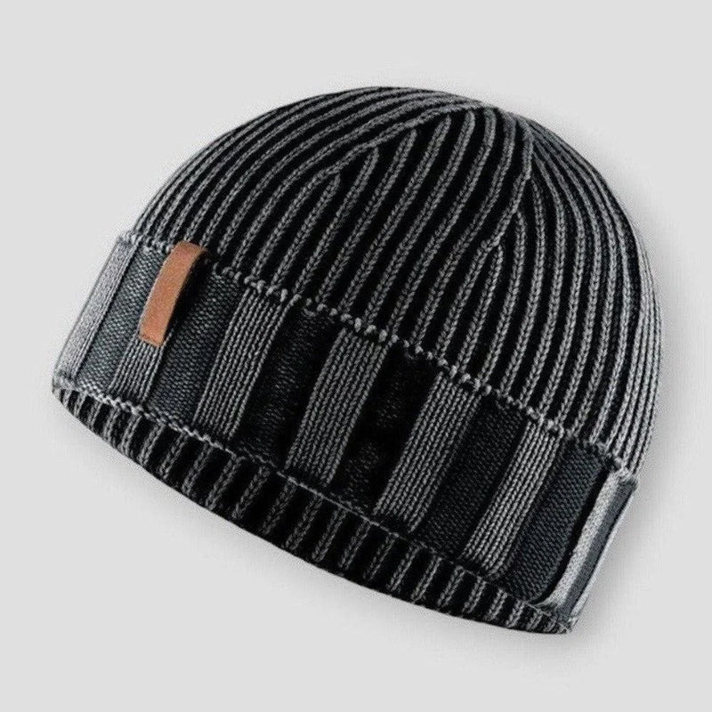 Luis Mens Knitted Beanie with Vintage Knit in Black