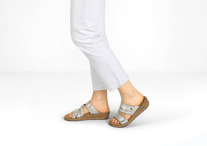 Carrie™ | Radiant Shine in Elegant Platinum