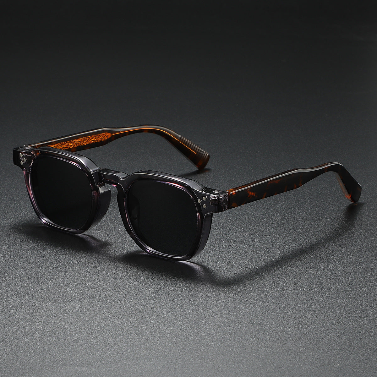 UrbanBox™ – Polarized Square Fashion Sunglasses