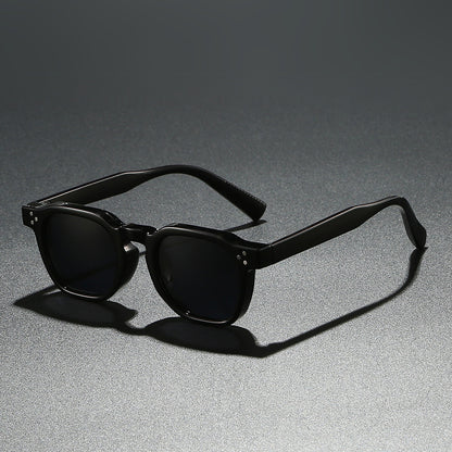 UrbanBox™ – Polarized Square Fashion Sunglasses