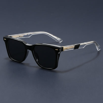 RetroVista™ – Gradient Lens Vintage Sunglasses
