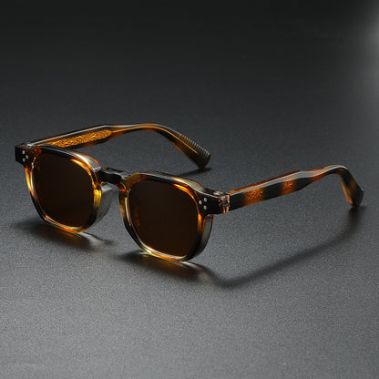UrbanBox™ – Polarized Square Fashion Sunglasses