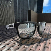 N8 Silver / Skull Frame