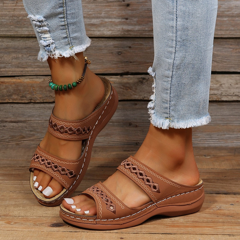 Monta™ | Padded Orthopedic Sandals
