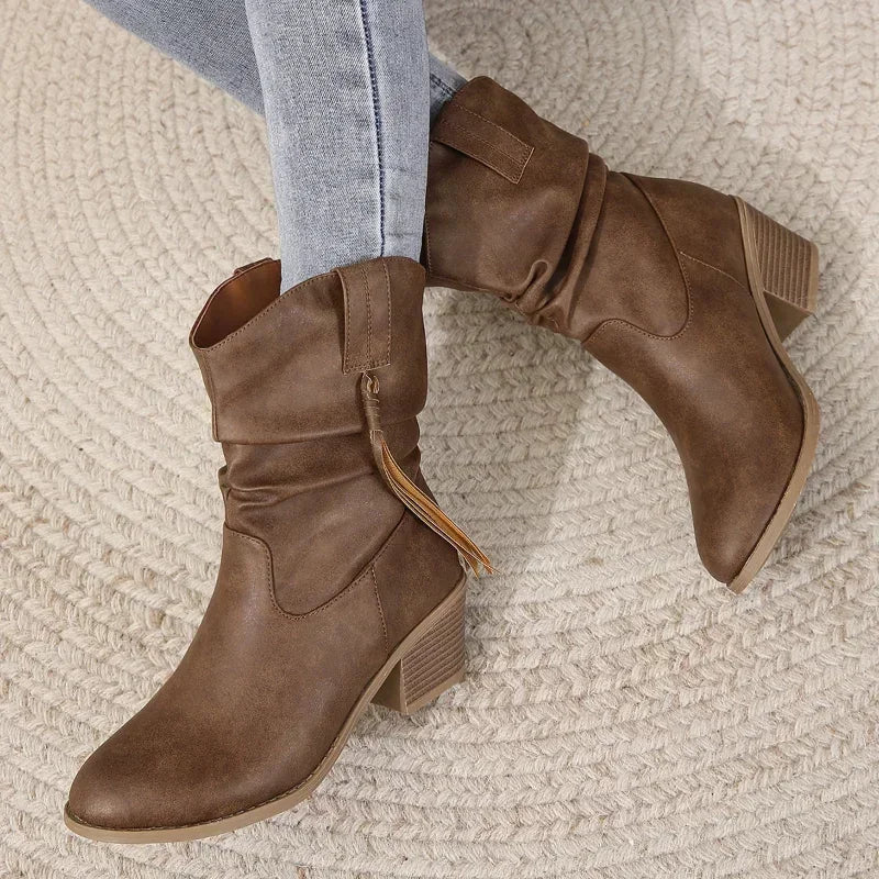 Mila Womens Western Boots with Block Heel in Dark Brown B