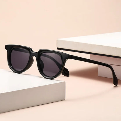 Elara Noir Sunglasses