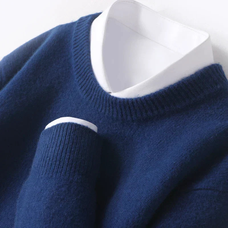 John Mens Fine Knit Crewneck Sweater in Midnight Blue