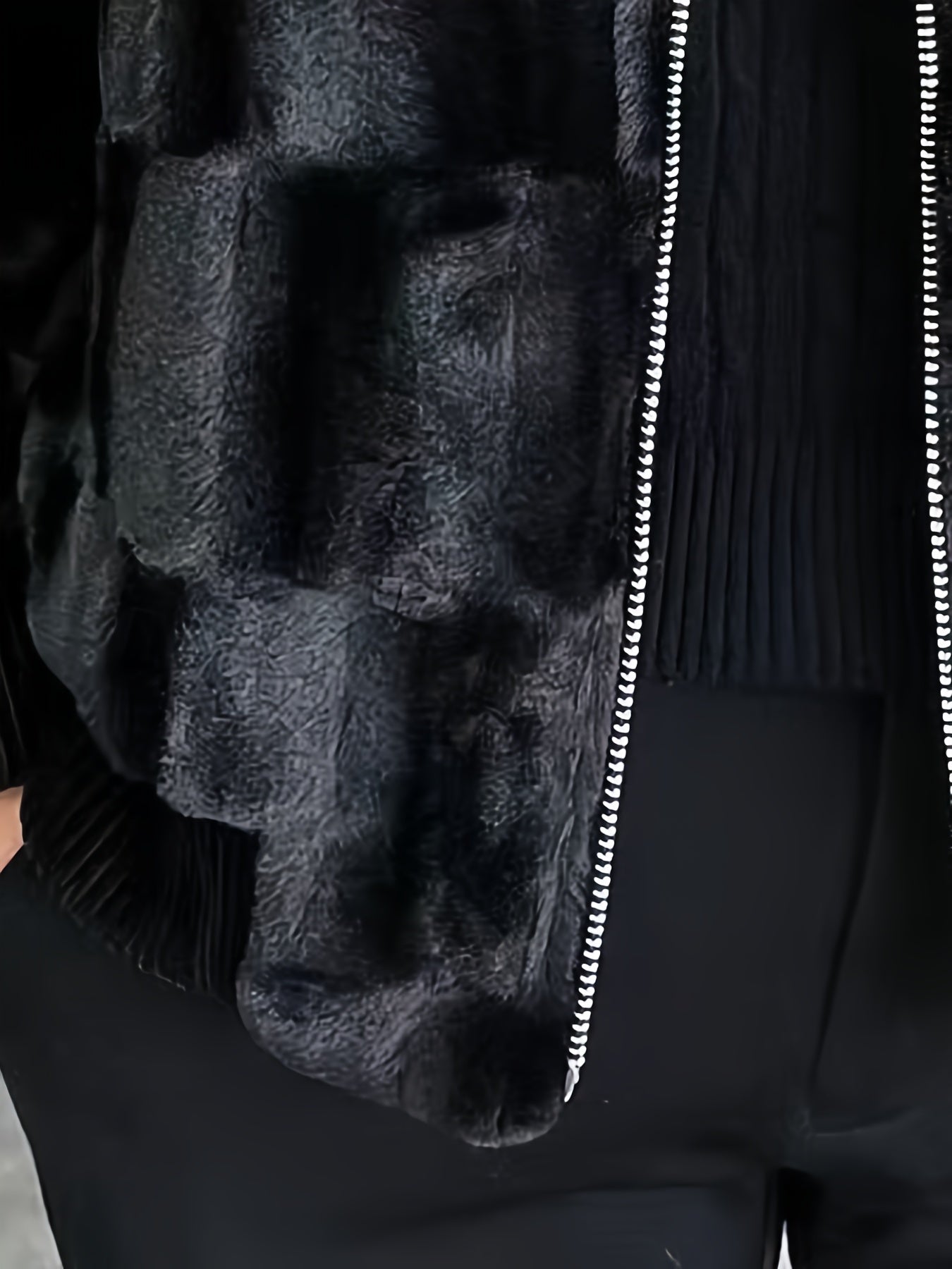 Franklin | The Elegant Black