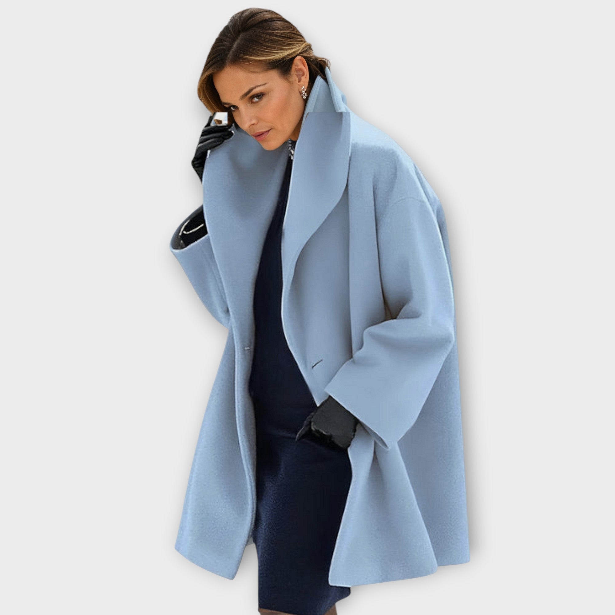 Women’s Hooded Coat – Oversized Thigh-Length Fit – Cozy Statement Style