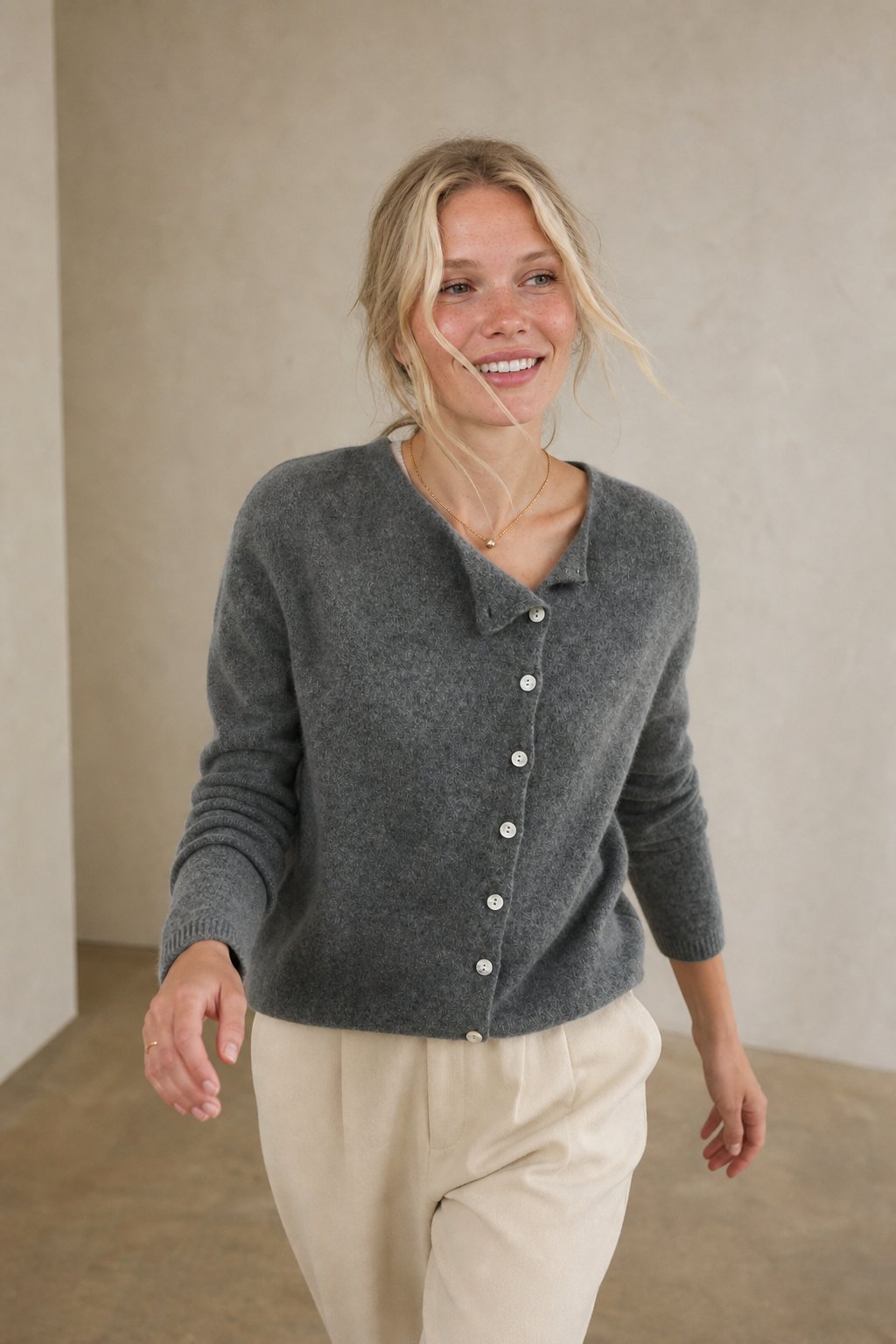 Amélise Womens Asymmetric Button Cashmere Blend Sweater