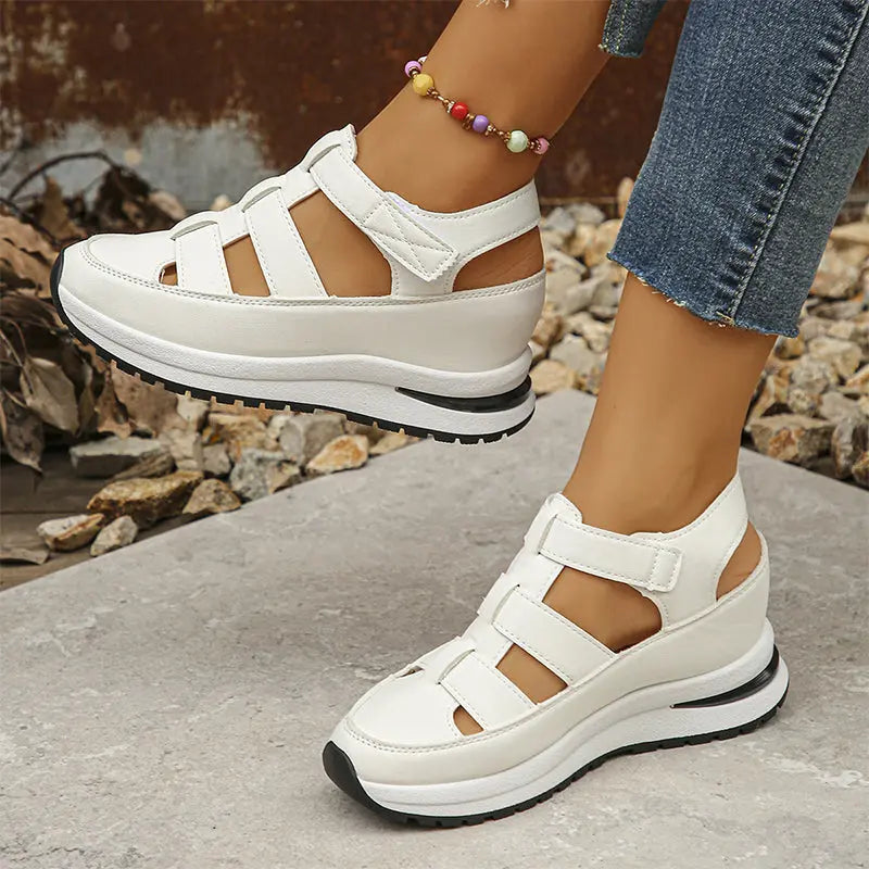 Lone™ | Perfectly Comfortable Sandals