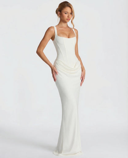 Hourglass™ – Sculpted Maxi Dress (Sleek Structure & Unmissable Shape)