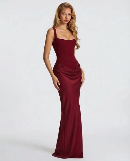 Hourglass™ – Sculpted Maxi Dress (Sleek Structure & Unmissable Shape)
