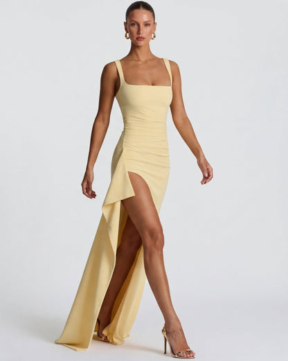Main Character™ – Maxi Dress (Soft Power & Sculpted Elegance)