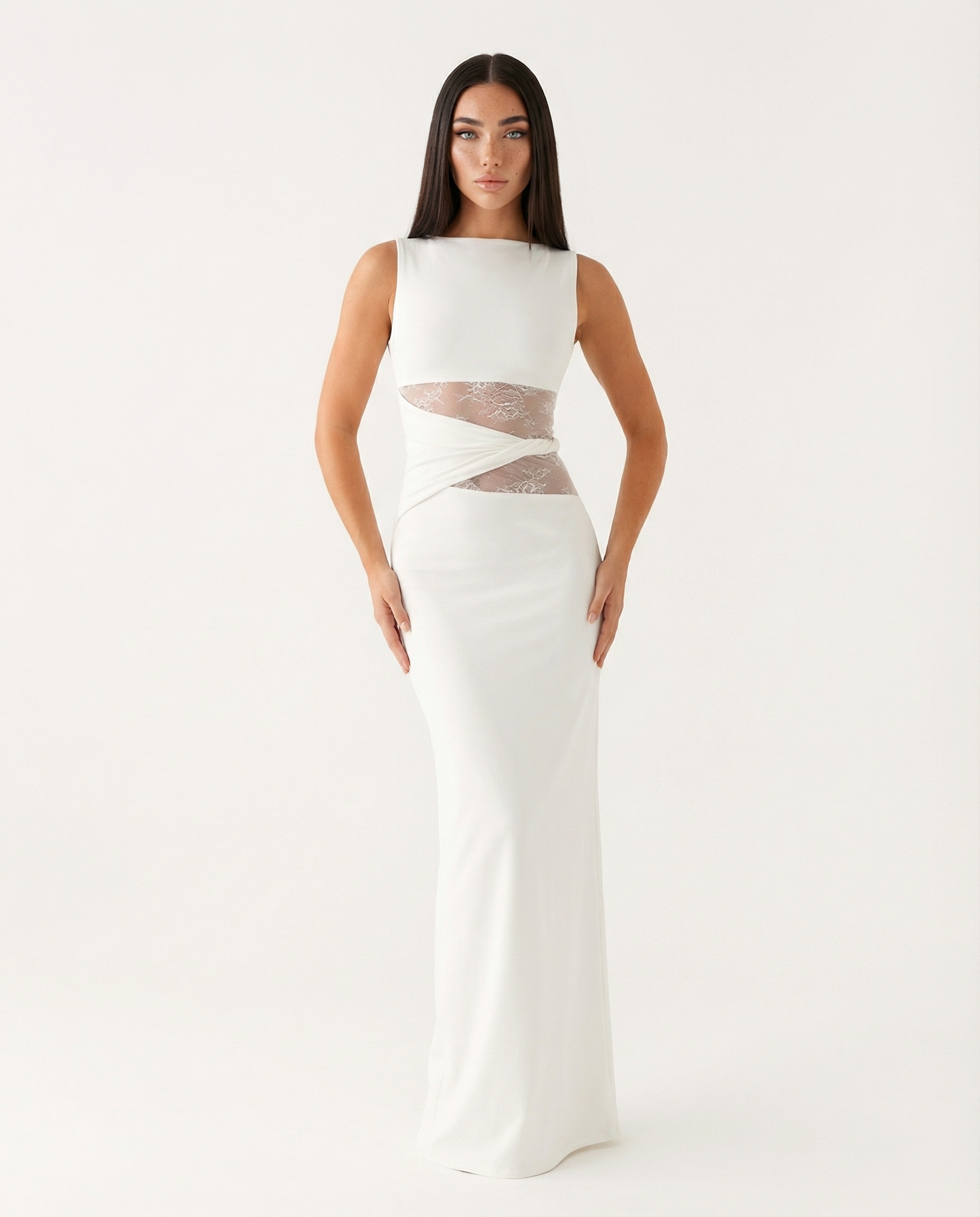 Lace Illusion™ – Maxi Dress (Quiet Luxury & Sculpted Elegance)