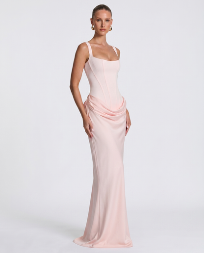 Hourglass™ – Sculpted Maxi Dress (Sleek Structure & Unmissable Shape)