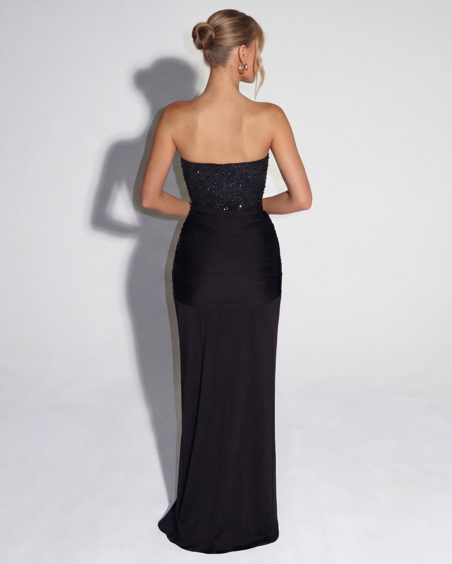 Midnight Aura Gown™ – Sculpted Corset & Statement Elegance