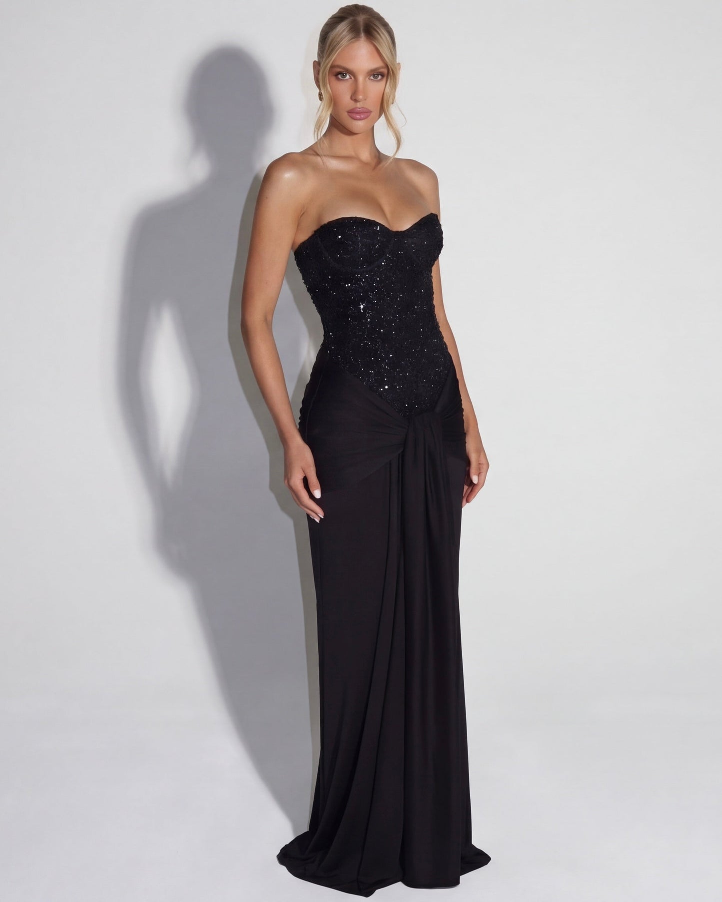 Midnight Aura Gown™ – Sculpted Corset & Statement Elegance
