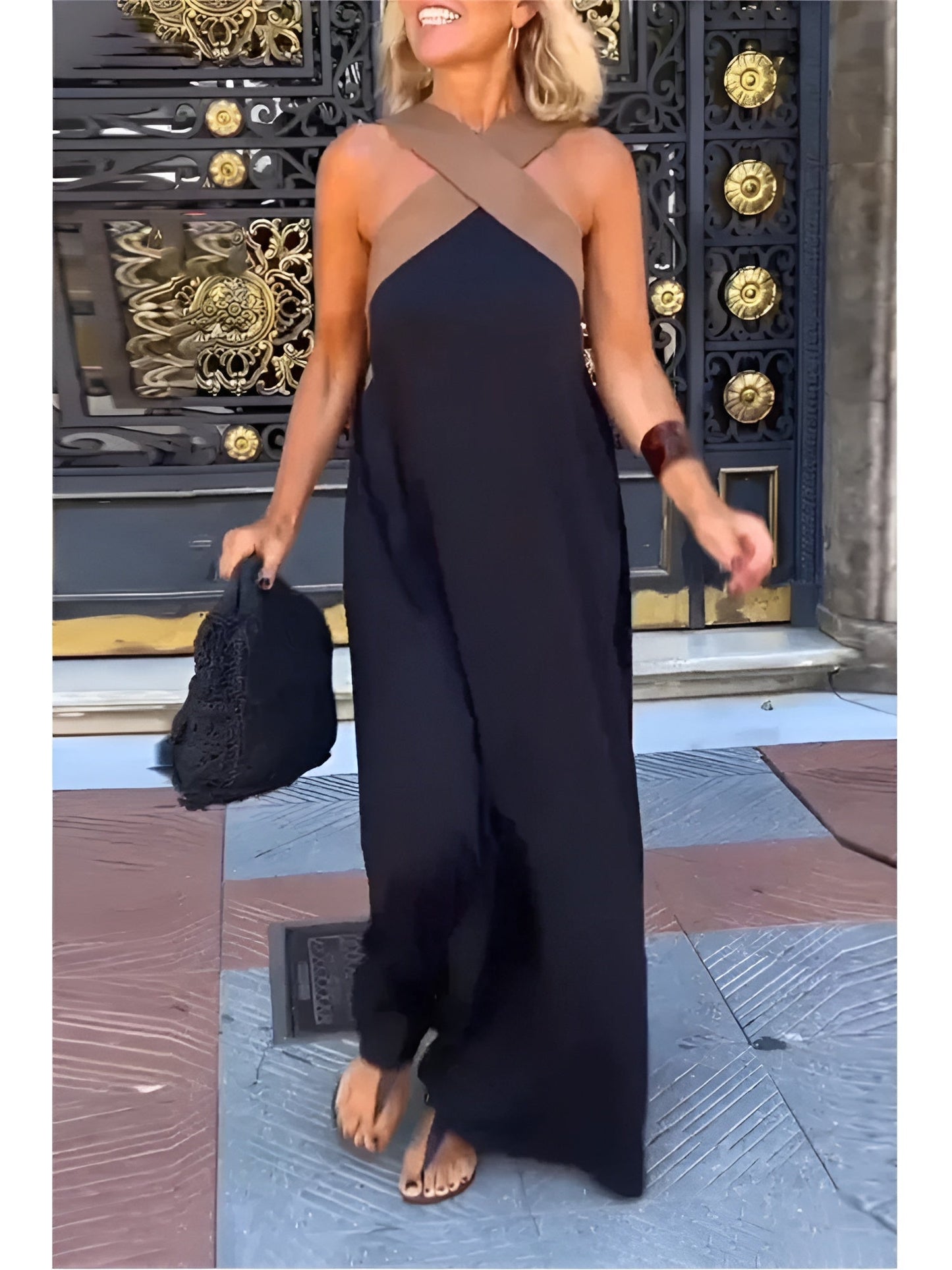 Delphine™ | Dress with Crossed Cut