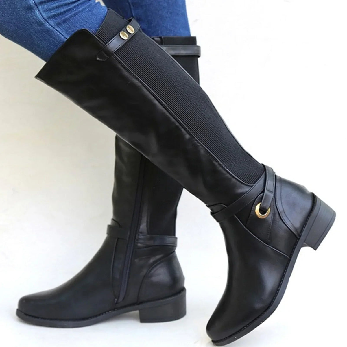 Hope Womens Knee High Boots in Leather with Block Heel in Black